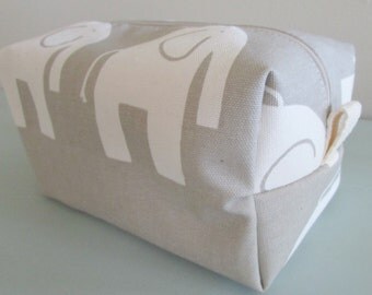 Elephant Make up Bag - Vinyl Cosmetic Pouch - Lunch Bag - Wet Bag -Waterproof Bag