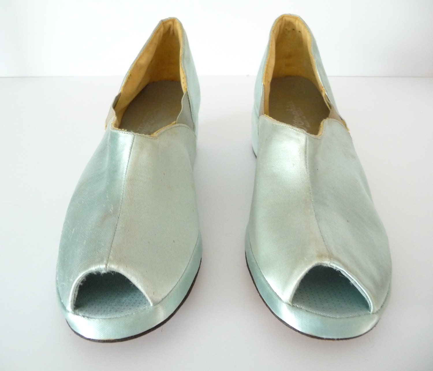 Mallica Satin Wedges Lm Shoes 1940s mint green satin wedge shoes by oomphies size 6 Mallica Satin Wedges Lm Shoes 1940s mint green satin wedge shoes by oomphies size 6