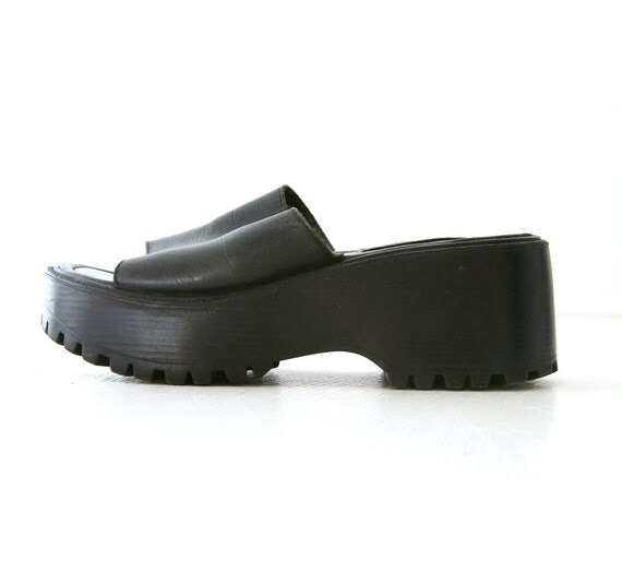 Vintage 90s Chunky Platform Mules Slides Sandals by VintageReBelle