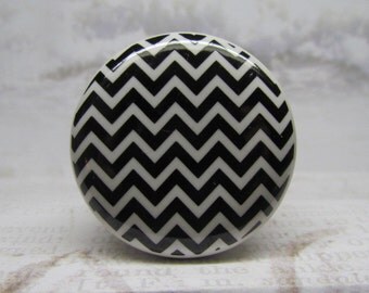 Black & White Chevron Drawer Knob Wine Bottle Stopper