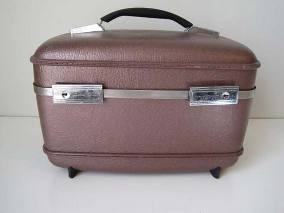 American Tourister Train Makeup Case Mirror Travel Bag Hard