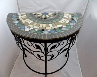 Popular items for mosaic side table on Etsy