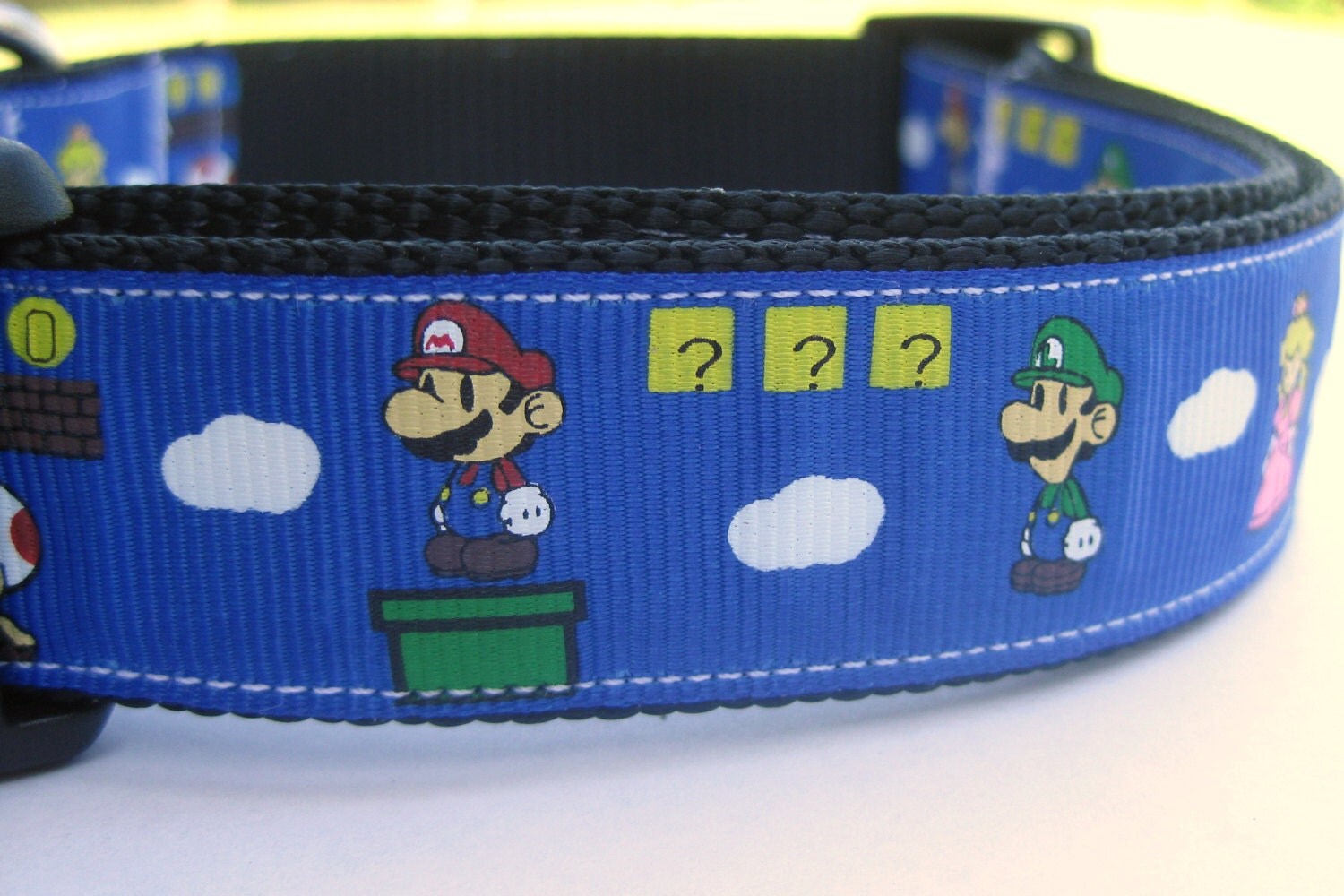 Old School Super Mario Bros. Dog Collar. 1 wide