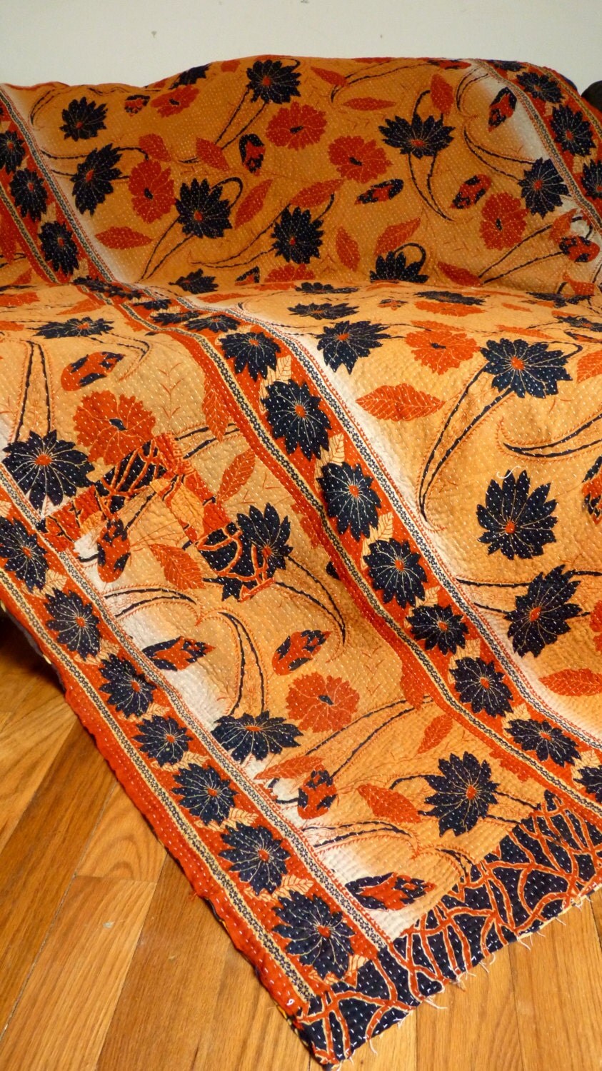 Vintage kantha quilt // kantha quilt // kantha throw blanket