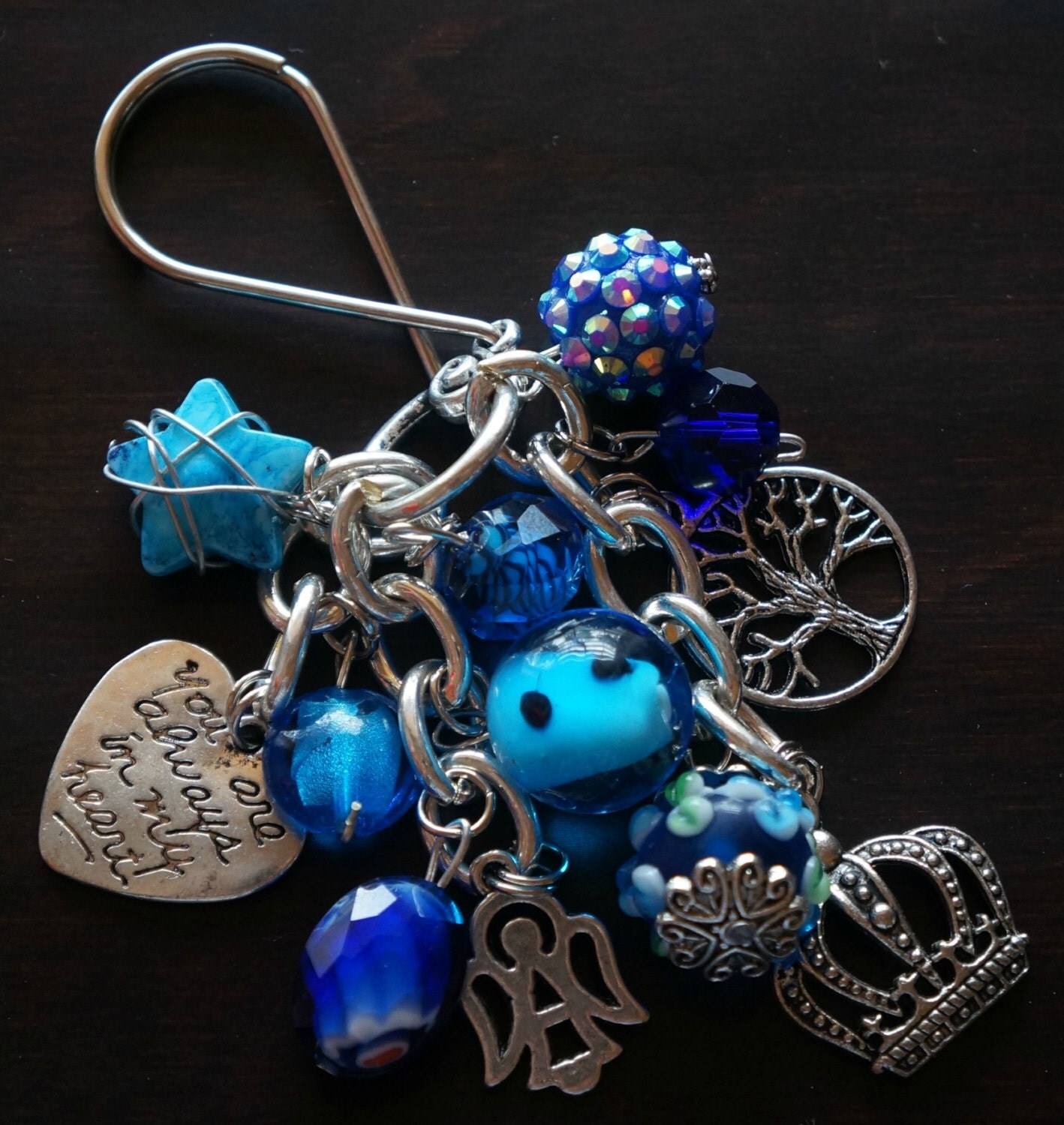 SHOP Blue bead and charm key chain by BeadBoutiqueBySara on Etsy