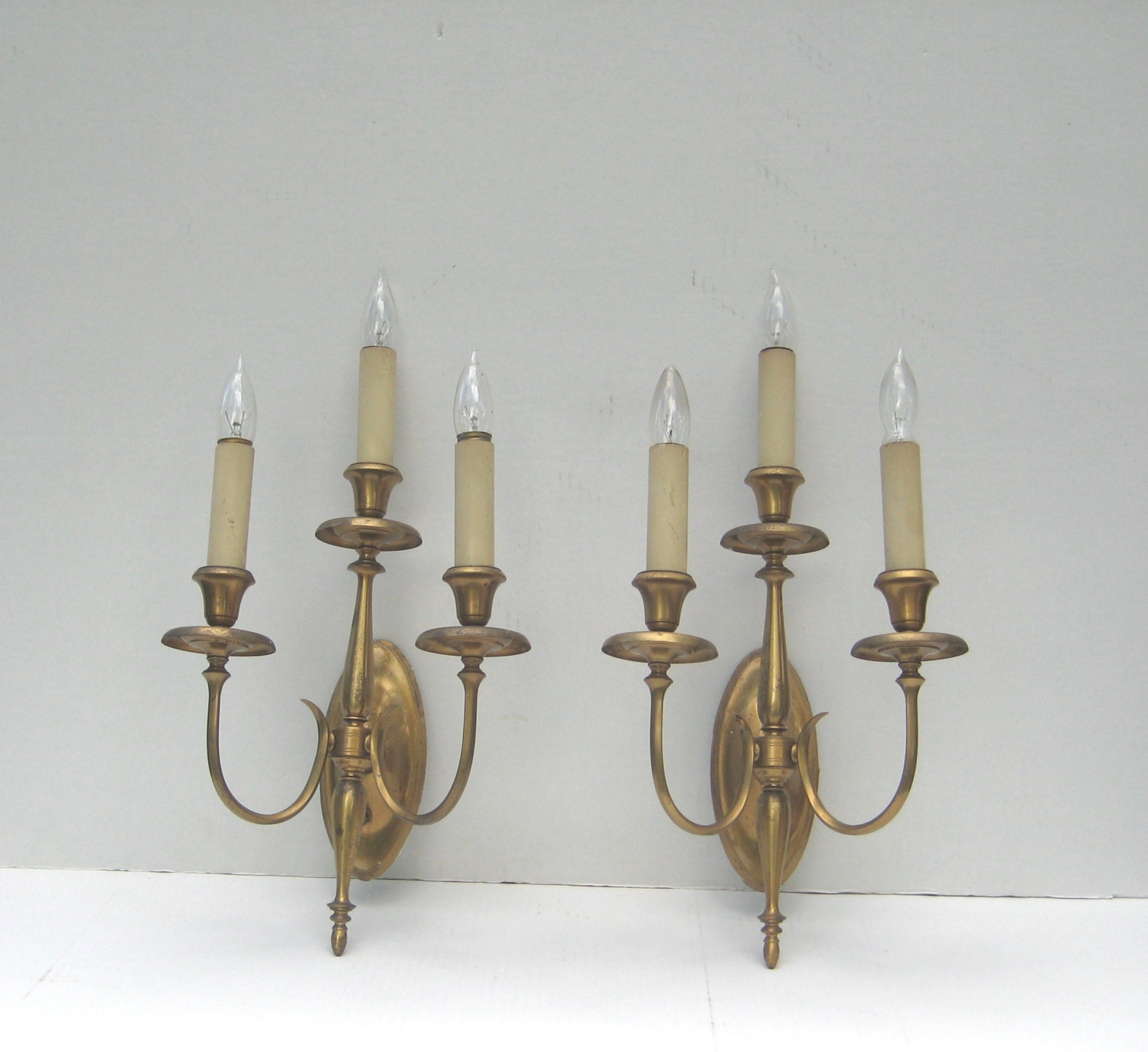 Pr Vintage Brass Wall Sconces FEDERAL Style Electric Colonial on Antique Brass Electric Wall Sconces id=39914