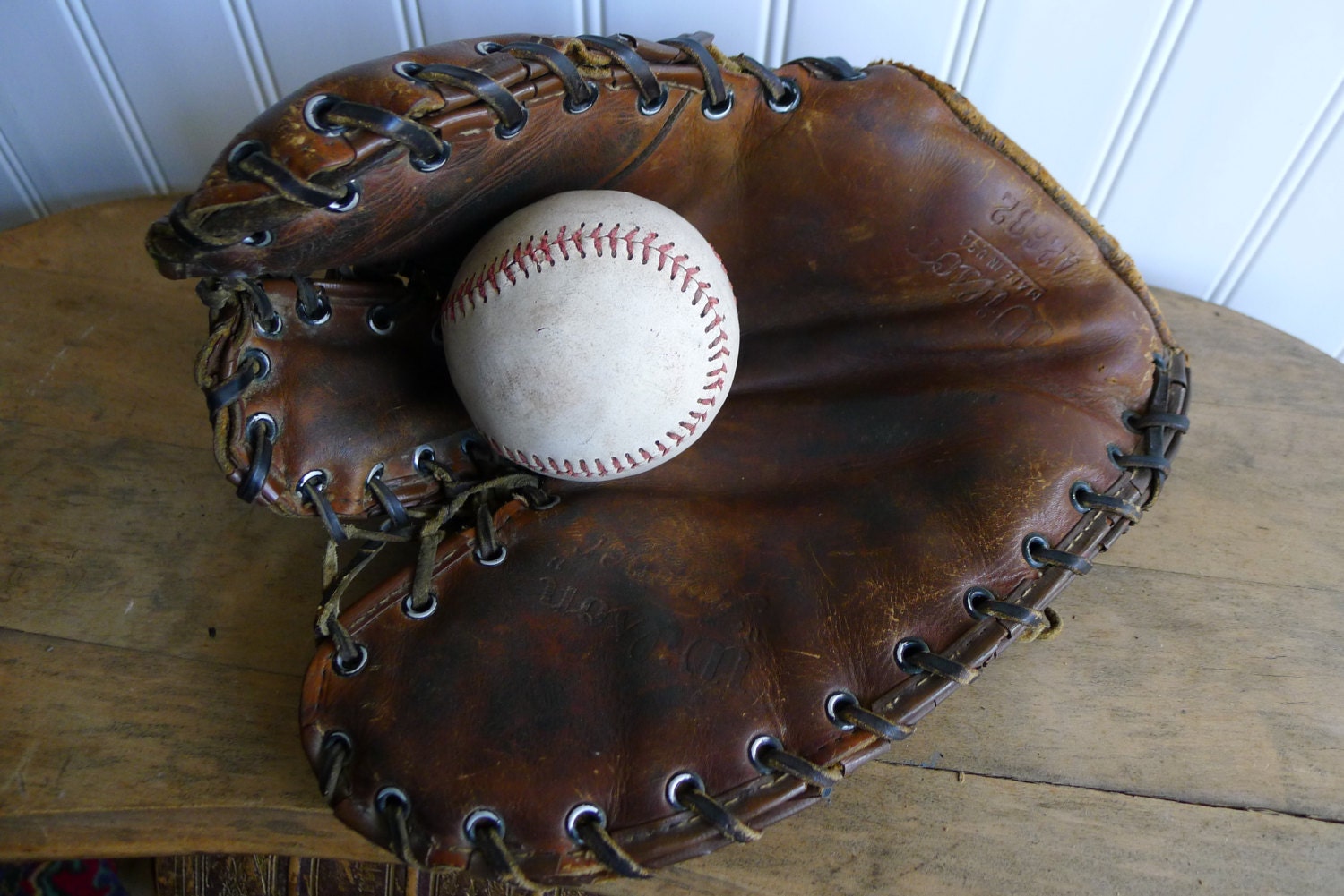 Wilson first baseman's trapper baseball glove