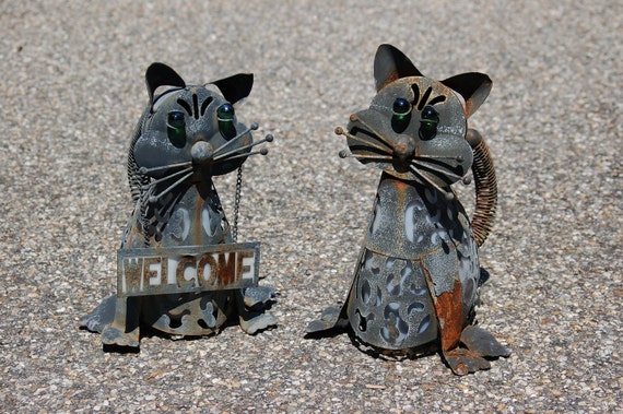 metal cat figurine