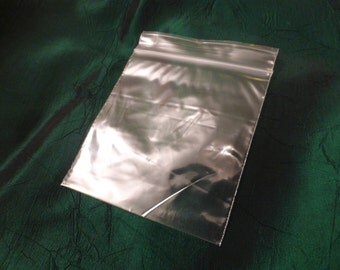 100 x Clear Zip Lock Grip Seal Resealable Plastic Bags 3" x 3.25" (76mm x 83mm), Supplies, UK Seller (EXGB-003)