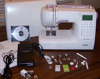 Janome made Kenmore 19606 Computerized Sewing Machine with EXTRAS!!!!