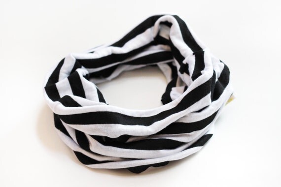 Baby/toddler slouchy circle scarf - black and white stripe