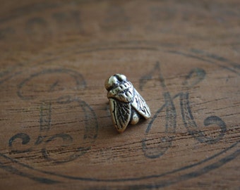 Fly lapel pin, Fly Tie Tack Pin, bug accessory, bug brooch