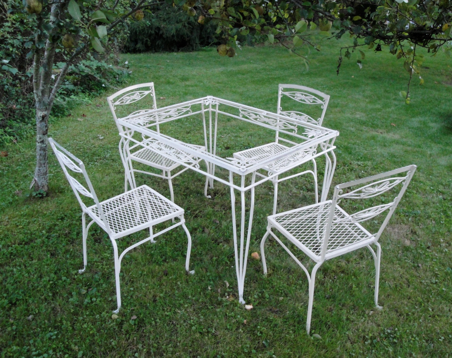 Wrought Iron Table And 4 Chairs Pictures