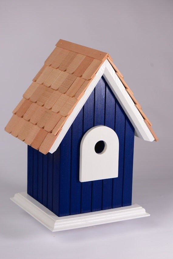 Hand craftedsolid wood birdhouse with cedar roof shingles