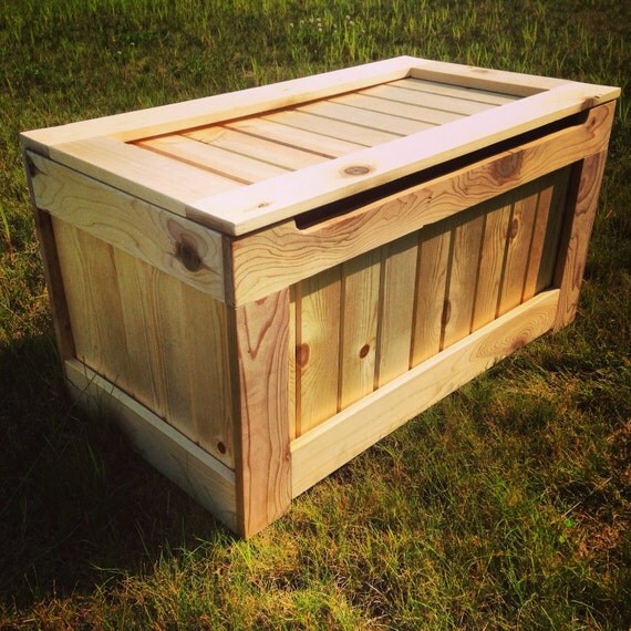 Rustic Toy Chest Blue