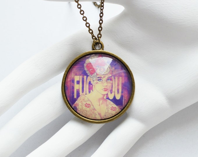 MODERN ART Round pendant metal brass with the image of girls under glass