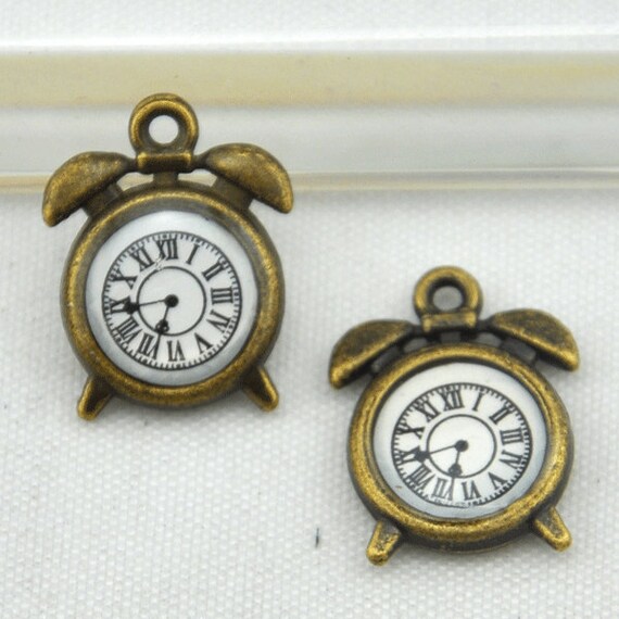20pcs Antique Bronze Drip alarm clock Charms Pendant