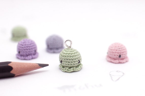 crocheted miniature jellyfish amigurumi - single