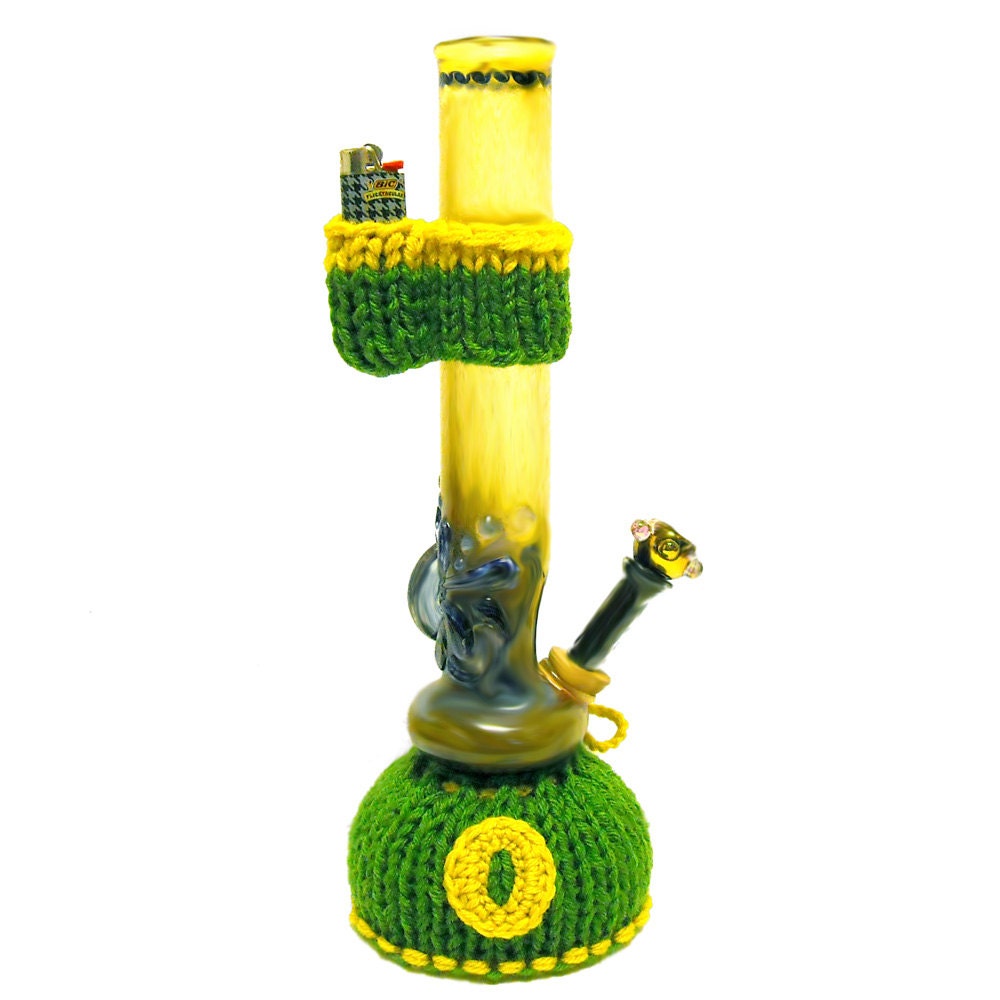 Oregon Ducks Bong Cozy and Matching Lighter Holder