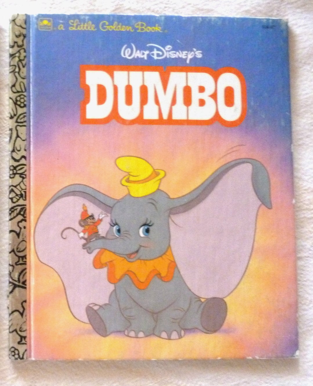 Children's Book Vintage Dumbo Hardcover 1966 Walt