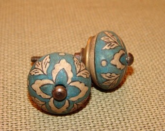 Blue Floral Ceramic Knob,antique,decorative,vintage drawer pull,dresser,cabinet,kitchen,bathroom,rustic,shabby chic,furniture hardware