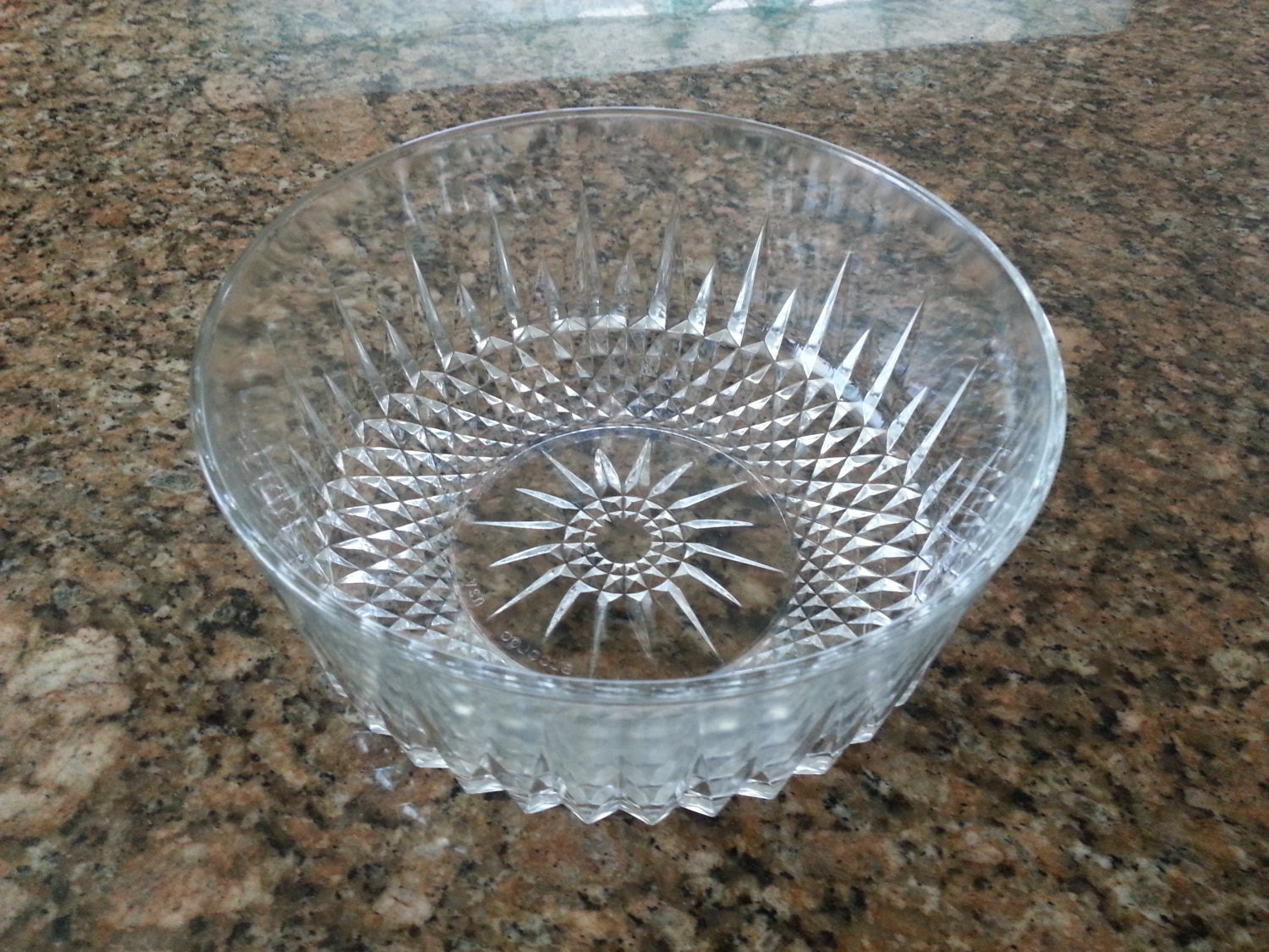 Large clear cut crystal bowl Arcoroc USA glassware by likesteel
