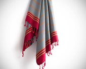 Bade Pestemal Towel. Bath & Beach Towel. Grey Blue - Red striped Turkish Towel, Fouta, Peshtemal, Gift