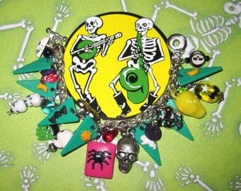 Halloween Bracelet Halloween Jewelry Charm Bracelet Funky Beads Trinkets Moon Spider Skull Bat Frankenstein Fun Eclectic Statement Piece