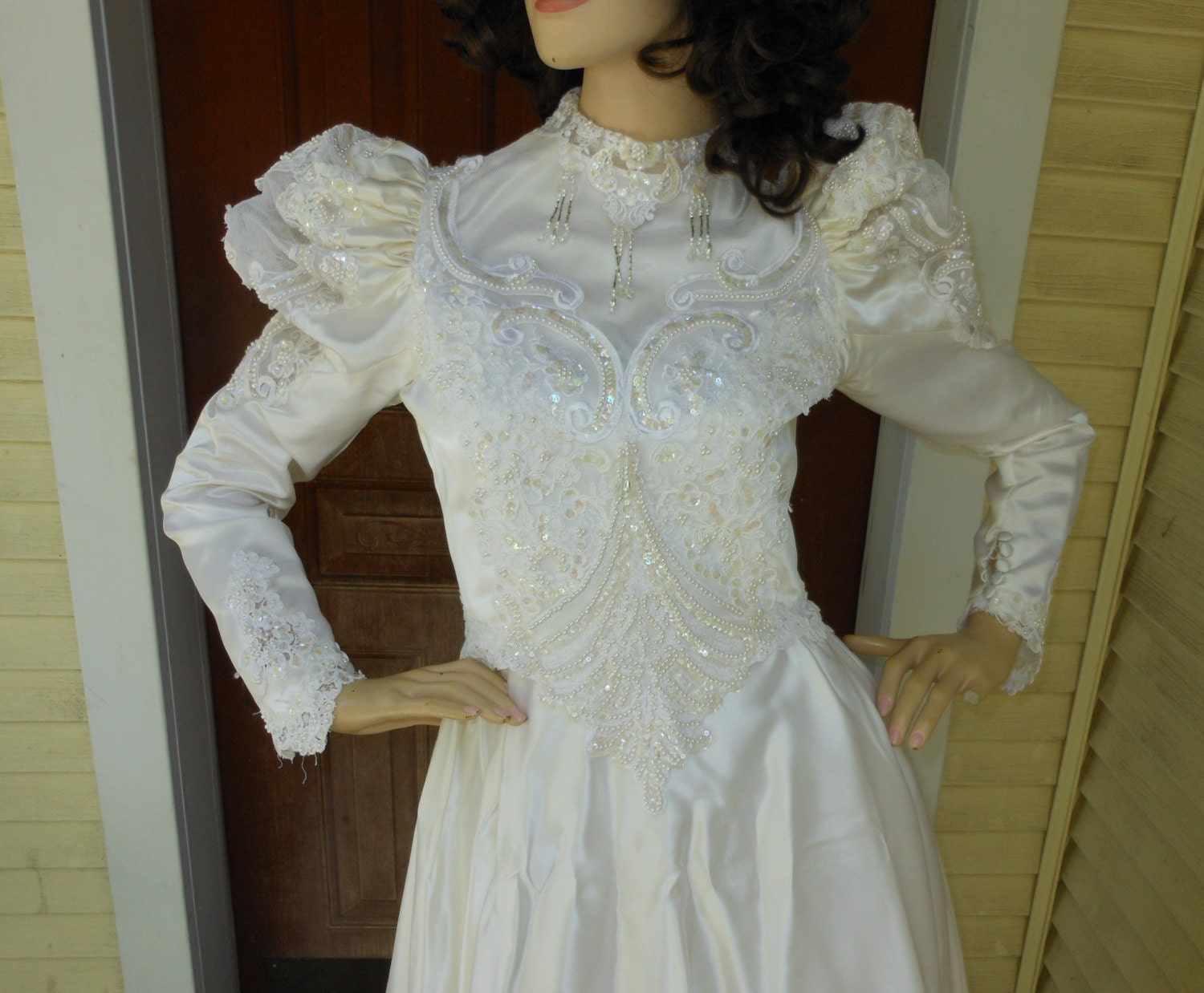 vintage bride costume
