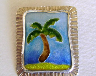 Cloisonne enamel jewelry brooch pendant necklace.