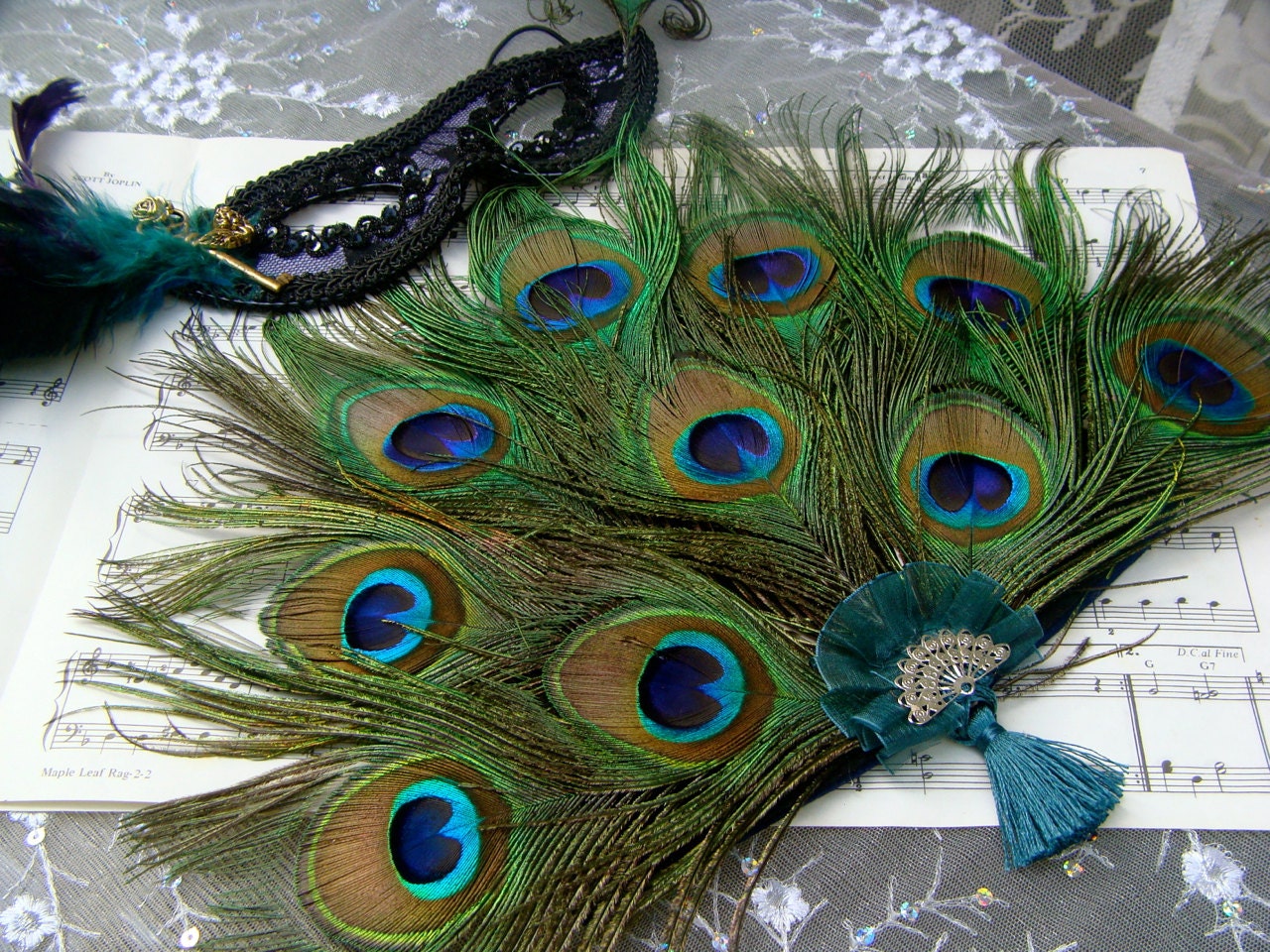 Hand Held Bridesmaid Peacock Feather Fan CUSTOM By Ivyndell   Il Fullxfull.599218307 2e0g 