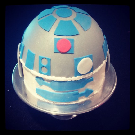 Pin Cake Cakesdecorcom cake Decorating 3d By Cake on 3d website Website Lesleymac R2d2