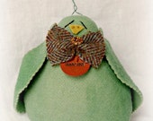 Wool Bird Primitive Spring Chick Up-Cycled Wool Bird Tweet Green Hand Dyed Wool Bird