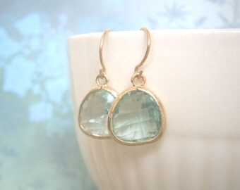 Green Earrings, Mint Earrings, Gold Earrings, Wife, Sister, Mother, Best Friend, Girlfriend