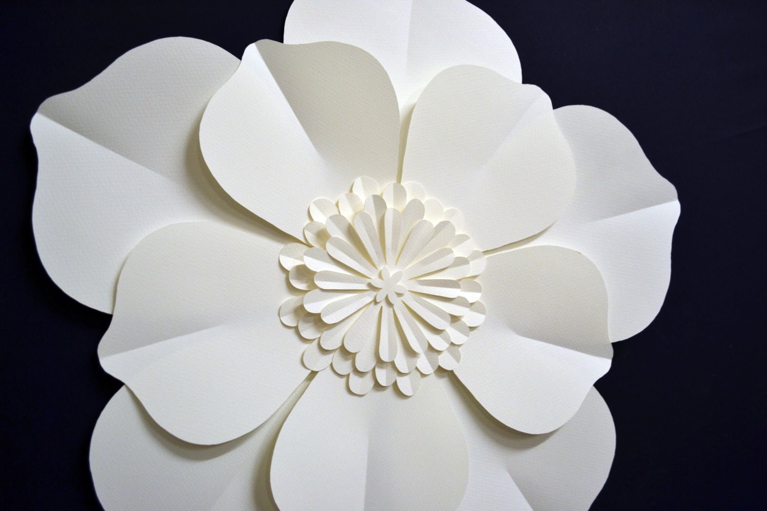 large paper flower for wedding decoration