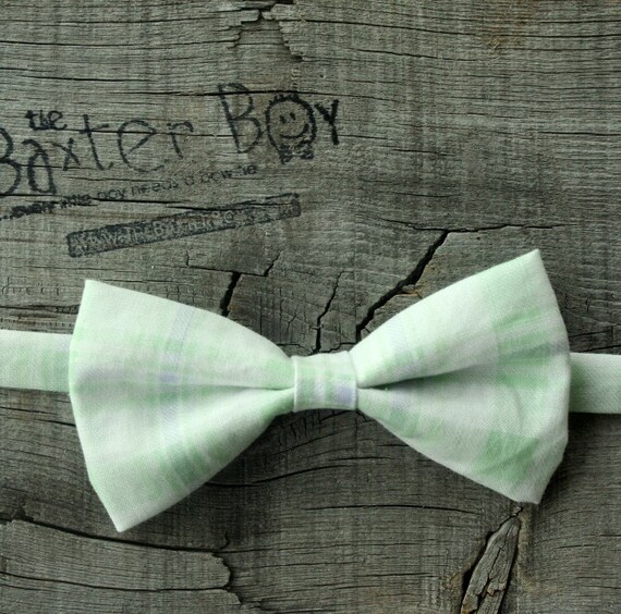 Items similar to Mint green plaid bow tie, little boy bow tie photo