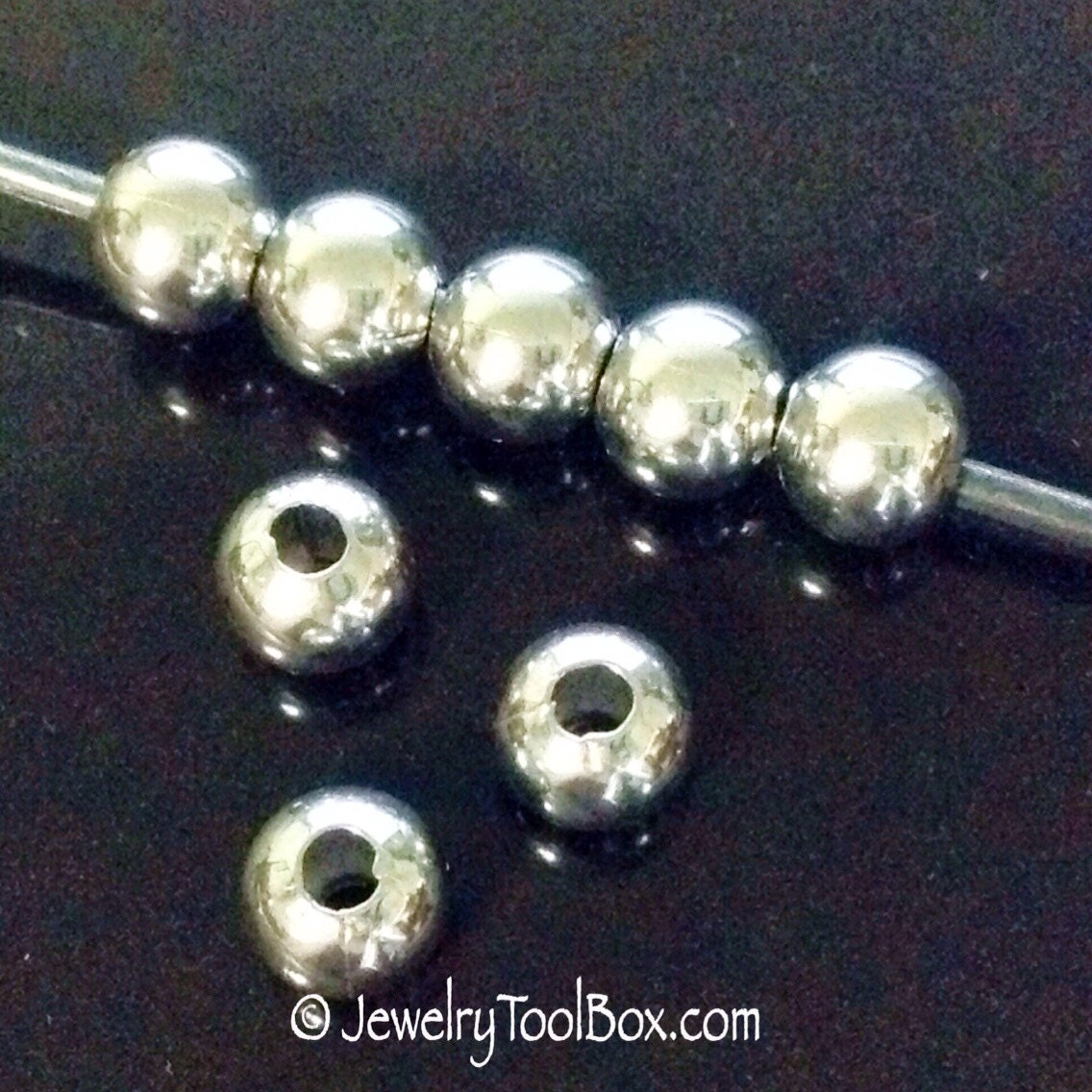 8mm-round-304-grade-stainless-steel-beads-3mm-hole