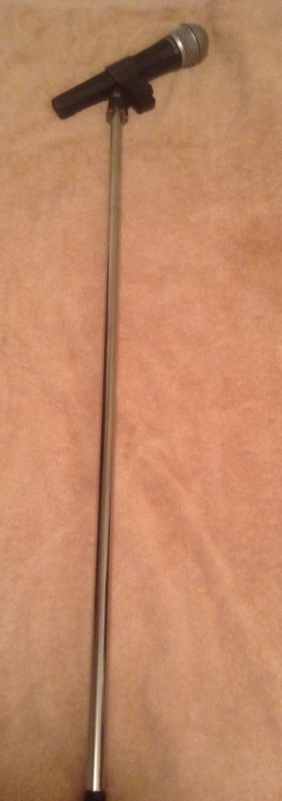 Freddie Mercury Bottomless Microphone stand