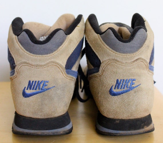 nike hiking boots uk