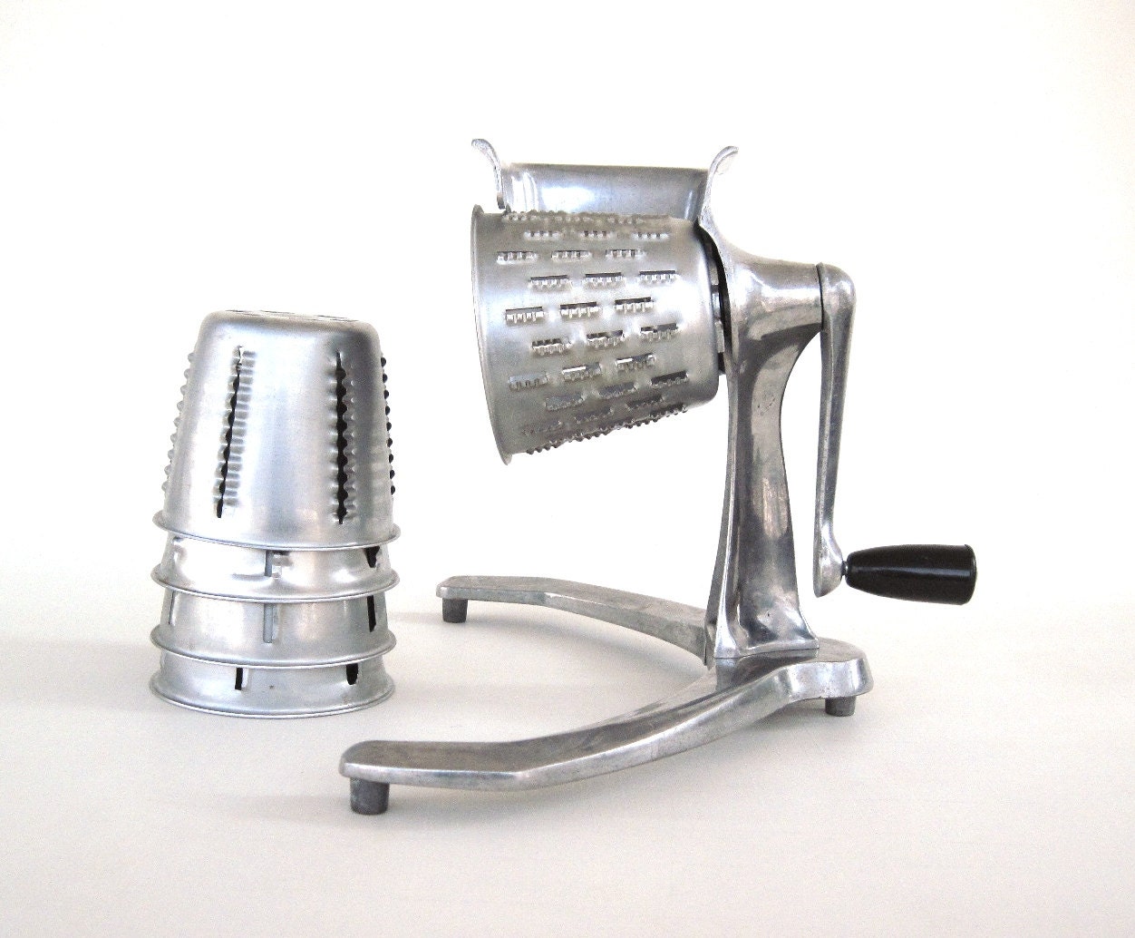 Hollywood Salad Maker Manual Slicer Shredder Grater
