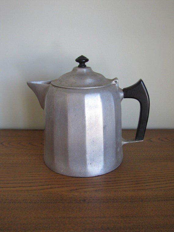 Vintage Wagner Sidney 1902 Heavy Aluminum Stove Top Coffee Pot