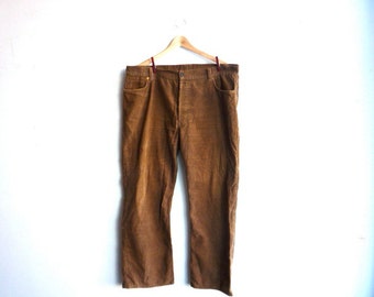 levi's brown corduroy pants