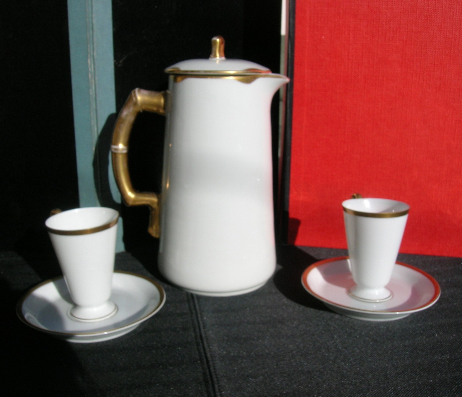 Teapot Cup and Saucer Set Haute Juice