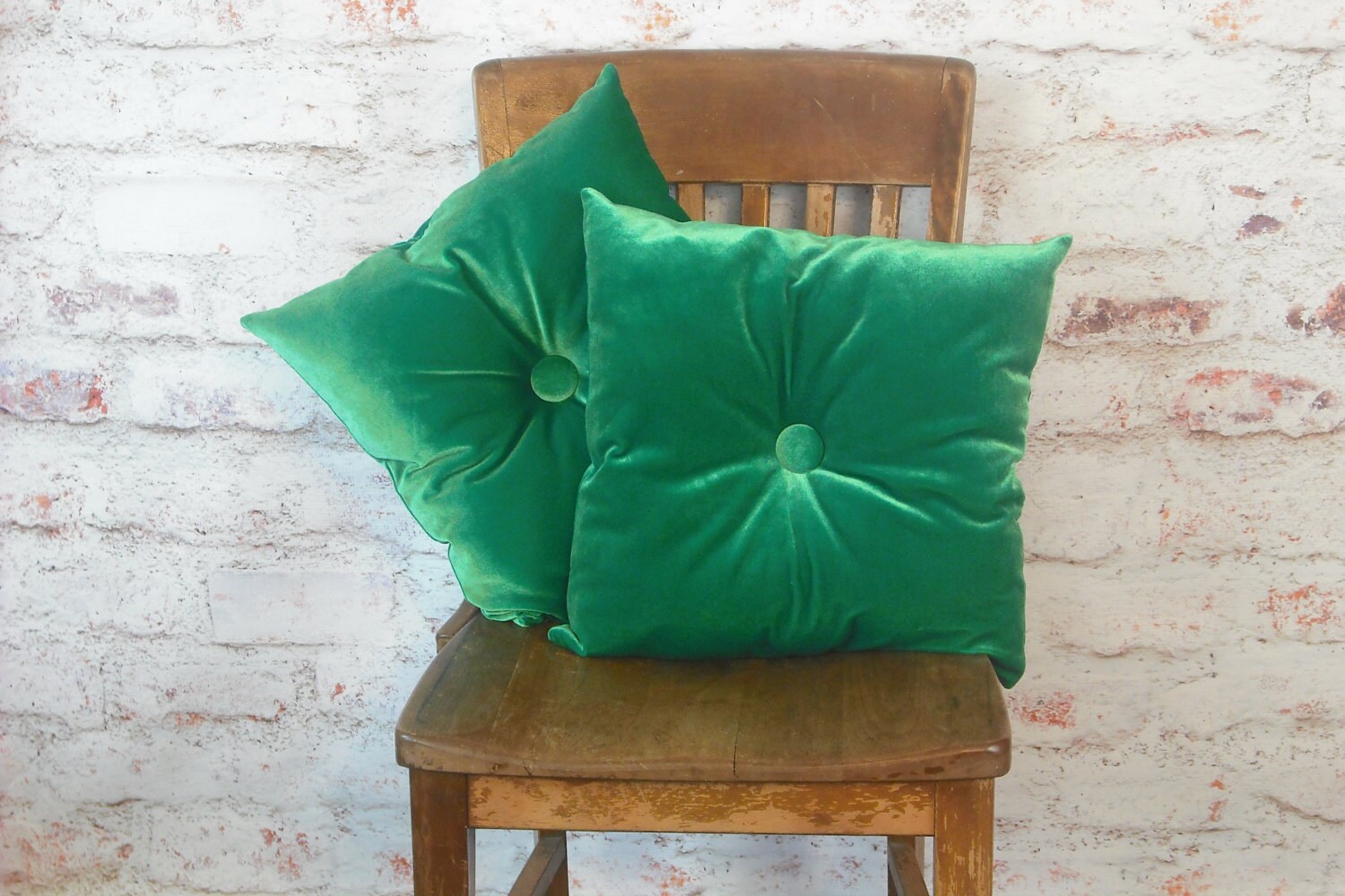 Kelly Green Square Velvet Pillows Green Velvet Pillow Set Pair   Il Fullxfull.591792627 G39d 