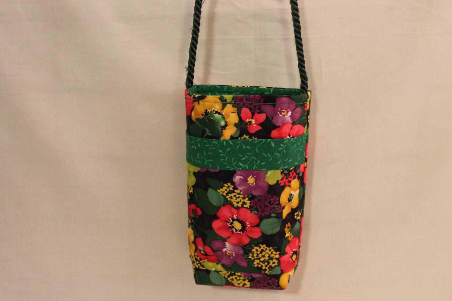 Water Bottle Bag in Green by itsabag on Etsy