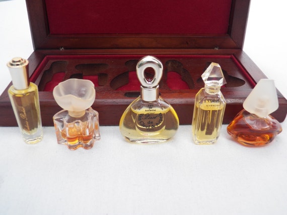 Items similar to Vintage Miniature Perfume Box Set - Red Velvet Lined ...