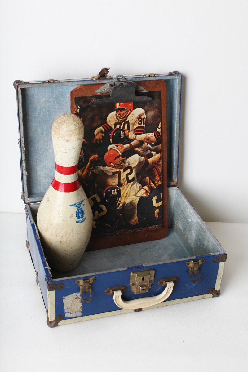 Vintage Blue Metal Skate Case