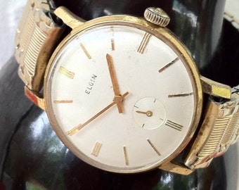 Sleek Elgin DuraPower Men's Wrist Watch with Sub Second Dial / Gold ...