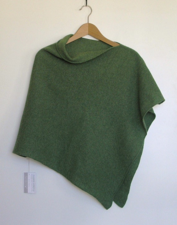 Feathered Merino Poncho Natural Gold