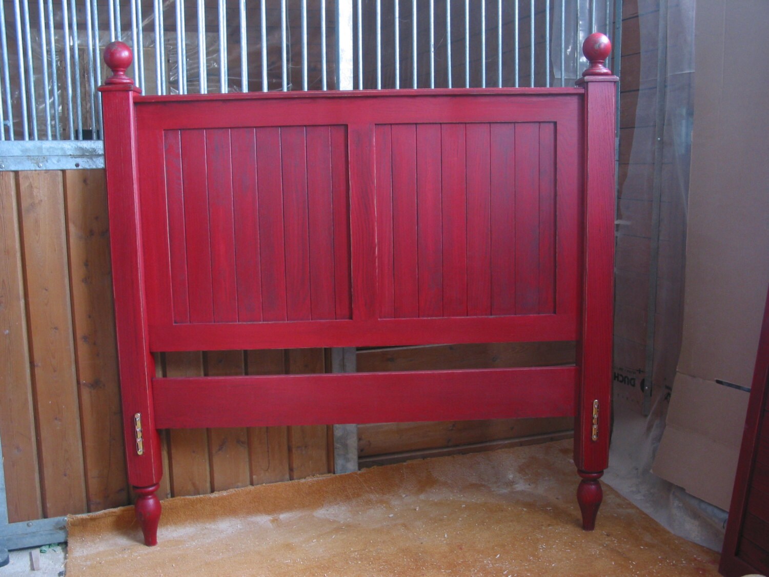 Oak Head Board / Red Bed Frame / Queen size Bed / Turning Post
